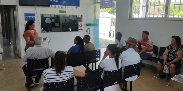 Palestra sobre prevenção da diabetes é realizada em UAPS em Córrego Fundo