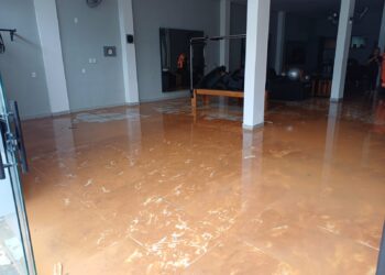 Formiga: Corpo de Bombeiros divulga informações sobre alagamento em estúdio de pilates no Centro