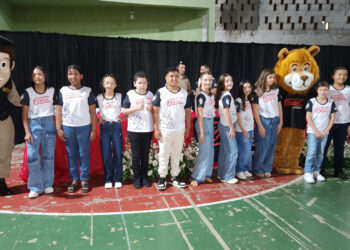 Polícia Militar realiza formatura do PROERD para alunos do 5º ano em Córrego Fundo
