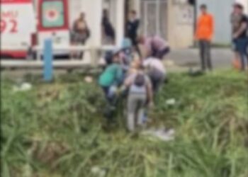 Homem é ferido por roçadeira em acidente de trabalho no Centro de Formiga