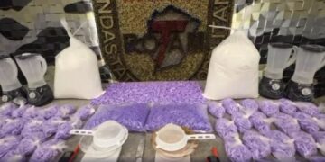 Mais de R$ 4,5 milhões em cocaína são apreendidos em laboratório do tráfico em BH