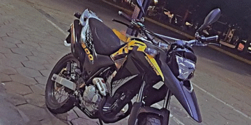 Formiguense pede ajuda para recuperar moto roubada em assalto à mão armada no loteamento Vila Real