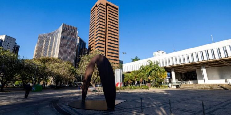 Detran volta a existir em Minas Gerais após decisão dos deputados