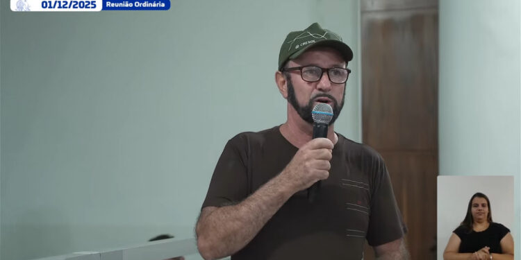 Excesso de burocracia e falhas graves no Serviço de Inspeção Municipal são denunciados em uso da Tribuna do Povo