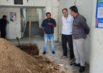 Câmara de Formiga inicia instalação de plataforma elevatória após 20 anos de exigências do Ministério Público