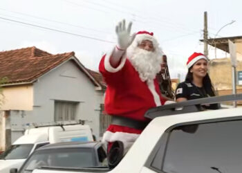 Natal Solidário da Polícia Civil reúne famílias e autoridades em Pains