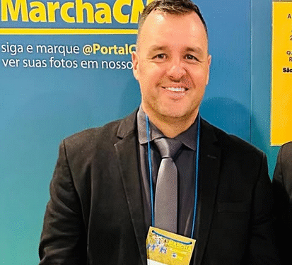 Vice-prefeito assume Prefeitura de Córrego Fundo temporariamente