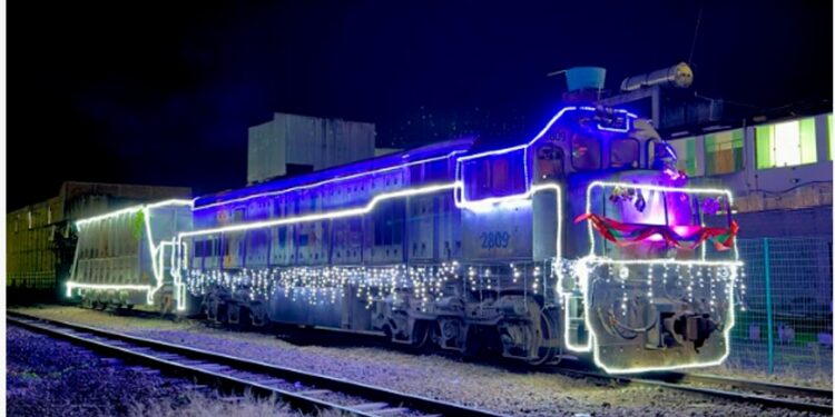 Trem Iluminado e novas atrações movimentam o Natal EnCanto & Luz em Formiga