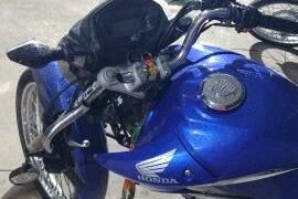 Formiga: buraco sem sinalização provoca acidente e prejuízos no Recanto da Praia