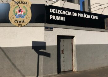 Homem é atraído para emboscada, sequestrado e agredido por dívida de R$ 20 mil em Piumhi; trio é preso