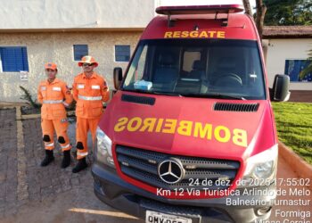 Corpo de Bombeiros realiza ação preventiva no Balneário Furnastur durante o feriado de Natal