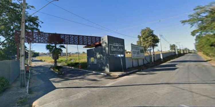 Formiga: moradores do Dom Couto sofrem com falta de água e cobram solução do SAAE