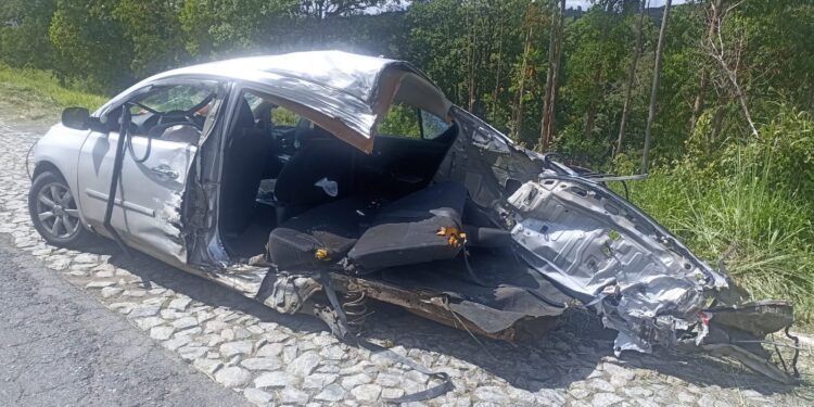 Acidente na MG-050 deixa um jovem morto em Pedra do Indaiá