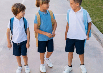 Prefeitura de Pains realiza entrega de kits escolares nesta sexta-feira