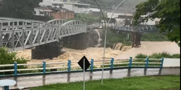 Semana chuvosa provoca alagamentos em diversas ruas de Formiga e aumenta o nível dos rios