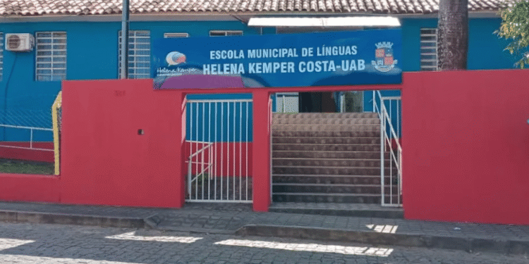 Prefeitura abre matrículas para cursos gratuitos de Inglês e Espanhol em Formiga