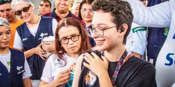 Cidades do CE e MG iniciam vacinação contra dengue com dose única