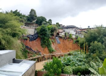 Defesa Civil interdita cinco casas por risco de desabamento no bairro Quartéis em Formiga