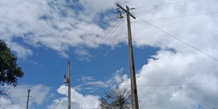 Fornecimento de energia é restabelecido na comunidade Serrinha após três dias 
