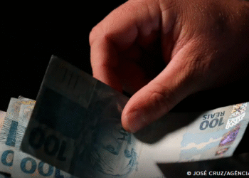 Lei do salário mínimo, que faz 90 anos, organizou relações de trabalho