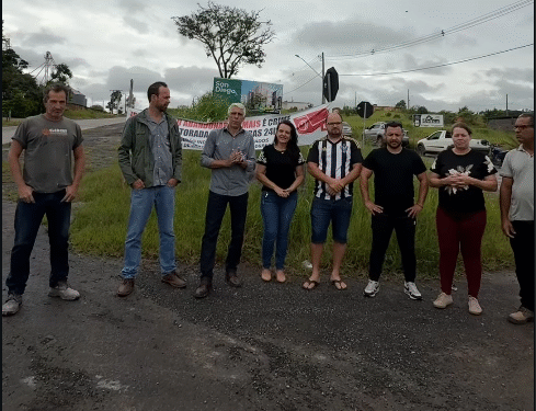 Prefeitura de Formiga atende demanda de moradores do Jardim Califórnia sobre limpeza e abandono de animais