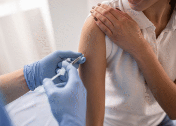 Município de Formiga está entre os primeiros da região a receber 2.601 doses da vacina contra a dengue