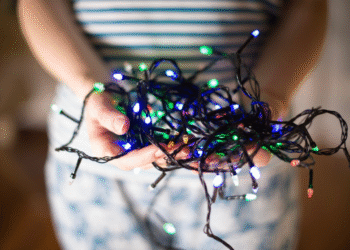 Cemig orienta retirada segura de enfeites natalinos no Dia de Reis