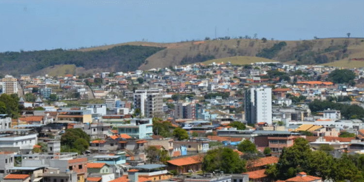 Formiga conquista medalha de prata no acompanhamento da frequência escolar