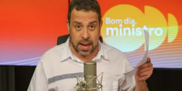 Fim da escala 6×1 deve aumentar produtividade, diz Boulos