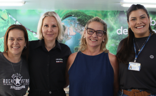 Visita da diretora da empresa Revella fortalece parceria científica com o curso de Engenharia Agronômica do Unifor-MG