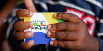 Caixa paga Bolsa Família a beneficiários com NIS de final 3