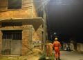 Bombeiros atendem ocorrência de incêndio em rede elétrica no Bairro Nossa Senhora de Lourdes