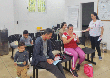 Palestra sobre prevenção à dengue é realizada em Córrego Fundo
