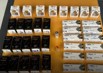 Casal é preso com carga de medicamentos e hormônios importados irregularmente na MG-050