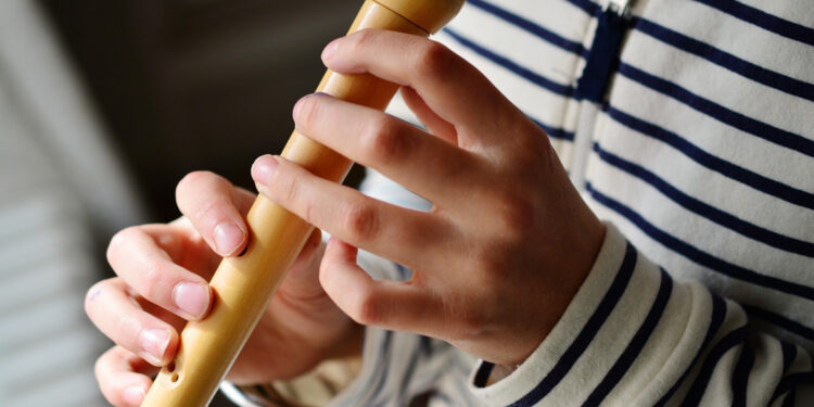 EMMEL abre vagas para aulas de flauta destinadas a crianças em Formiga