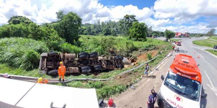 Formiga: Corpo de Bombeiros divulga informações sobre acidente com vítima fatal na MG-050