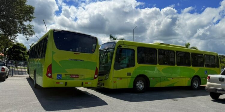 Relatório técnico aponta descumprimento de exigências em veículos apresentados por empresa que poderá assumir transporte público
