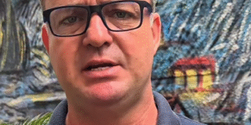 Após reclamação de pais, Cid Corrêa questiona suspensão de aulas para formação de professores