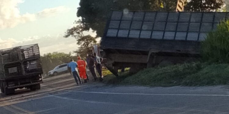 Colisão frontal na MG-050 em Formiga deixa uma vítima fatal
