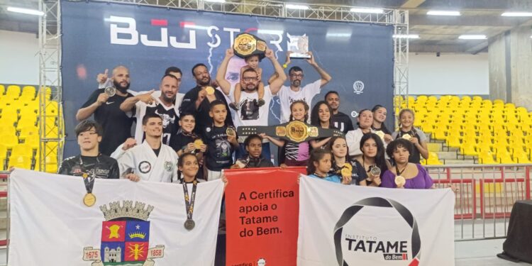 Tatame do Bem conquista 3º lugar por equipe no BJJ Storm XV no Mineirinho
