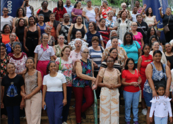 Unifor-MG participa de ação em homenagem ao Dia Internacional da Mulher em Itapecerica