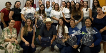 Servidoras que, todos os dias, dedicam seu trabalho, sua sensibilidade e sua força para cuidar da nossa cidade.