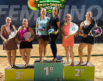 Nesse sábado no Clube Centenário de Formiga aconteceu a 2@ etapa de Beach Tênis feminino e masculino
