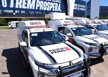 Governo entrega 15 viaturas para a Polícia Penal; penitenciária de Formiga está entre as beneficiadas