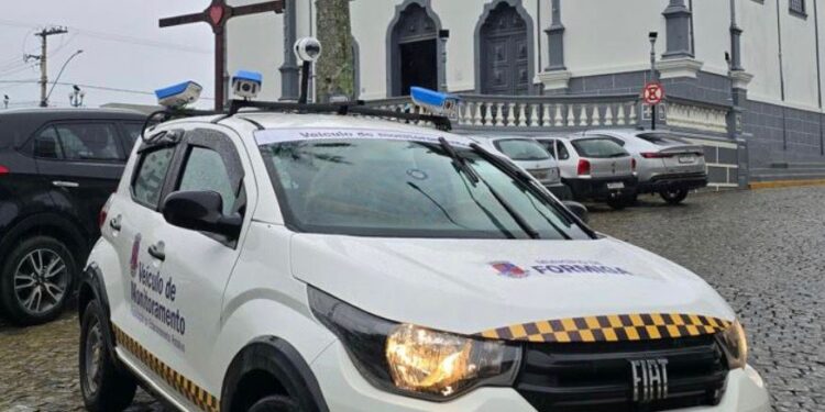 Formiga passa a contar com monitoramento automatizado no estacionamento rotativo