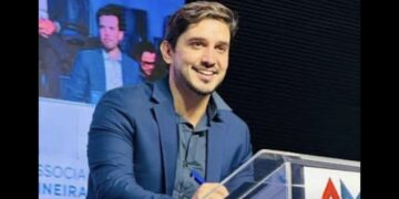 Prefeito de Iguatama assume presidência da AMM com foco no fortalecimento dos municípios