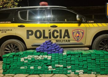 Polícia Rodoviária apreende 341 barras de maconha na MG-050 em Passos