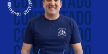 Formiga Esporte Clube contrata Roberto Gaúcho como novo técnico