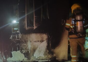 Casa pega fogo em Formiga e bombeiros apontam indícios de incêndio intencional