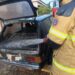 Carro pega fogo em via pública no bairro Brasília em Arcos